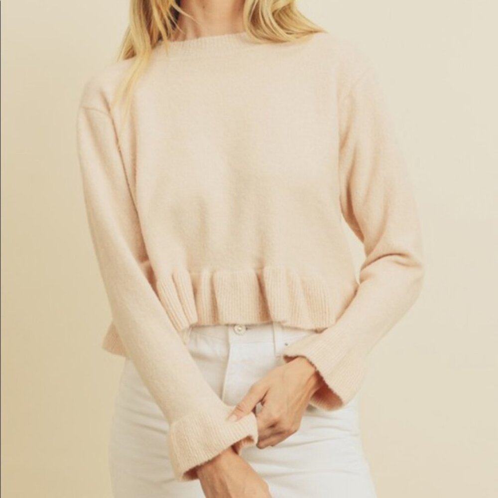 Dress Forum Ruffle Trim Cropped Sweater M Relaxed Fit Beige Tan Pullover NWT‎